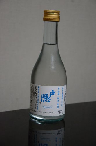 ≪８６≫戸隠　日本酒　純米　生詰