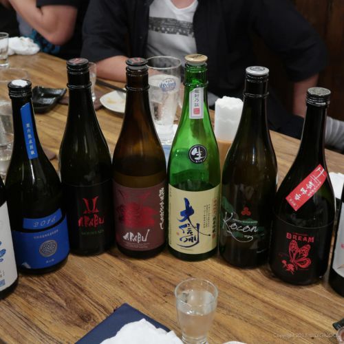 沖縄市・Hさんの一時帰沖は「鱗の華」で日本酒の宴！