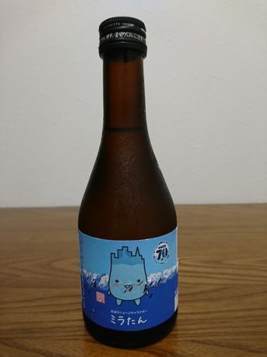 富山地酒・北洋のミラたんラベルと肴は宮城県産のツブ貝と目鯛の刺身！